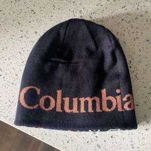 Keep your head warm with this reversible Columbia beanie